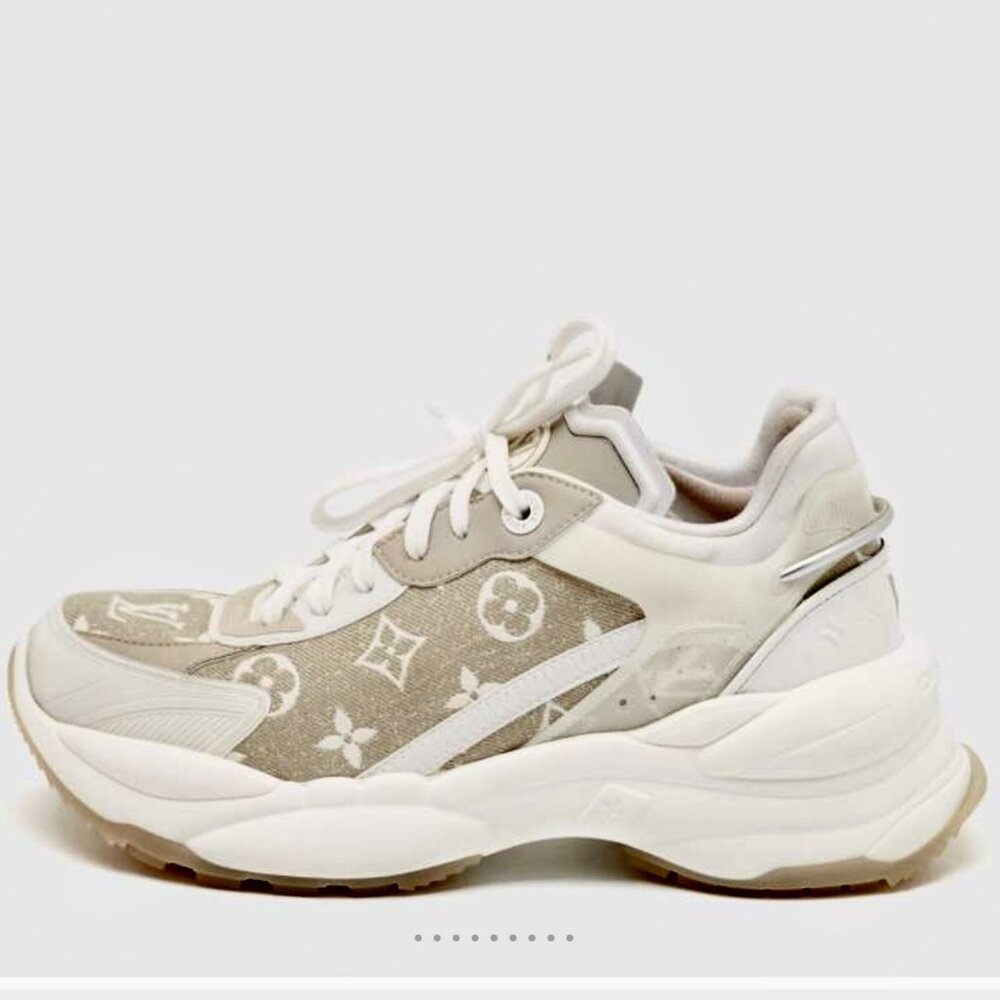 Louis Vuitton LV Run 55 Sneakers 'Beige Monogram White Leather" 39 WMN US 8 lux - Picture 5 of 15